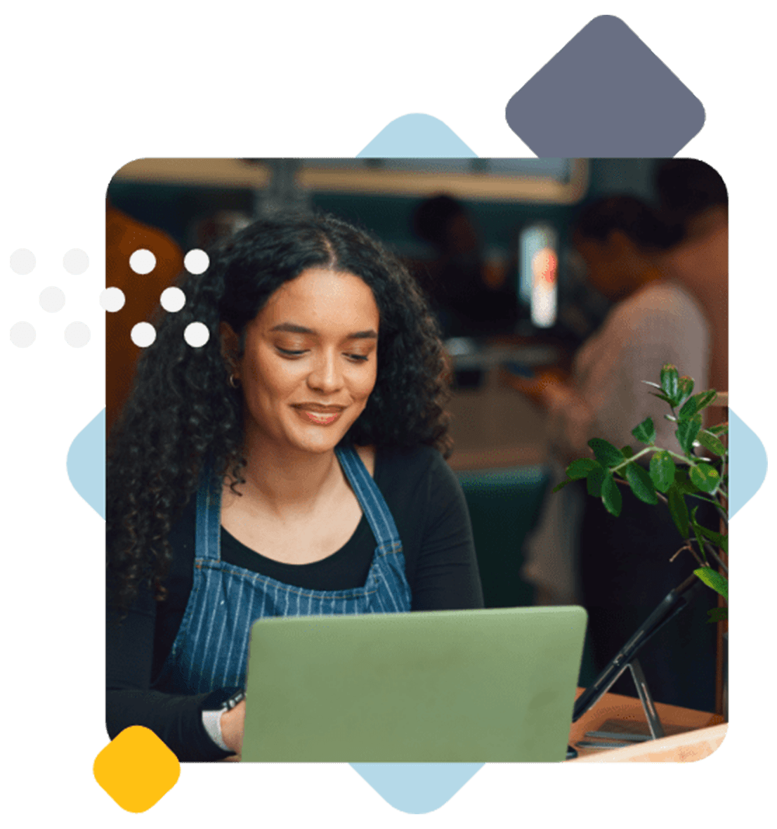 Request_a_demo_Image Customize Learning Paths LMS